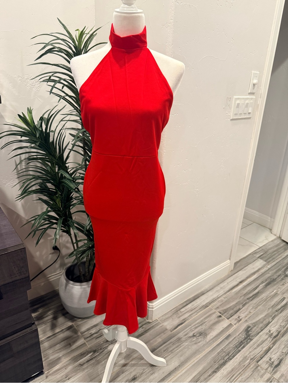 Missguided Red One-Shoulder High-Neck Midi Dress